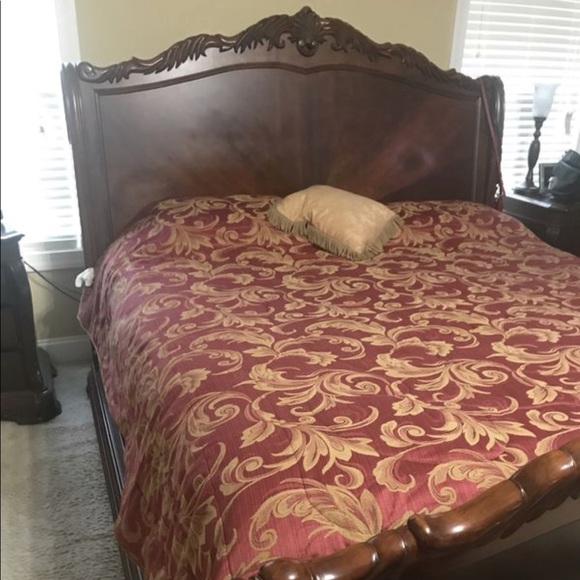 King Size Sleigh Bed Set